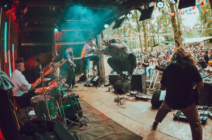 Slope Premiere "Natural Born Quitter" Music Video