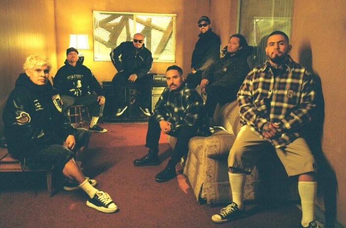 Flatspot Records Signs Desmadre