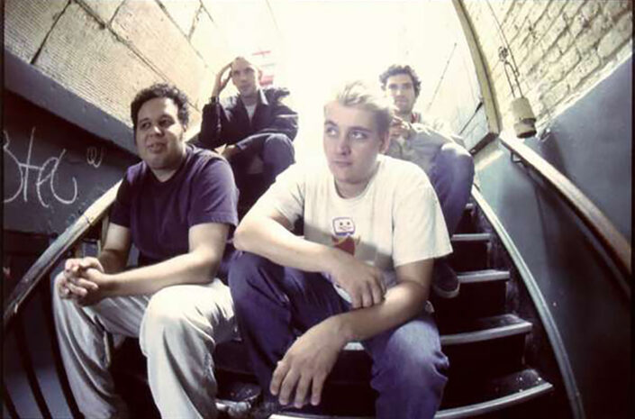 Tekulvi Drop New Single "Transmission"