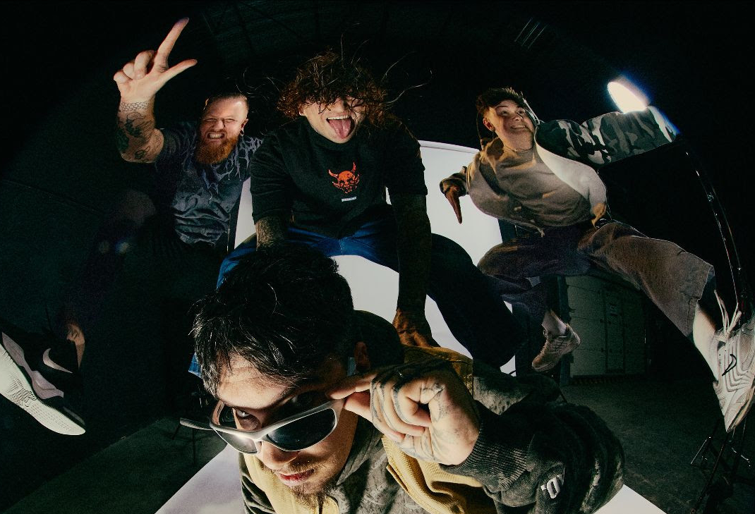 Distant Deliver "Flesh and Nails"